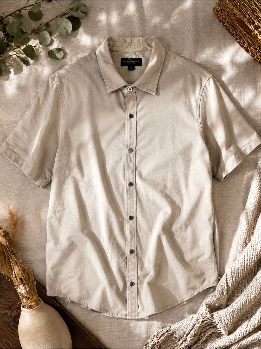 Men's Short-Sleeve Button-Up Shirt - Light Beige